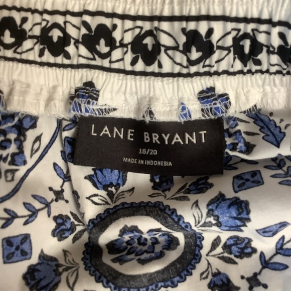 2/$40 LANE BRYANT 18-20 PLUS FIT Maxi Skirt White, Blues, & Black - Picture 7 of 9